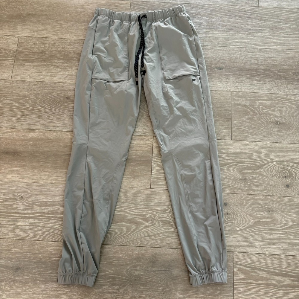 Fabletics Womens Gray Mid Rise Comfort Stretch The One Joggers Pants Size Medium